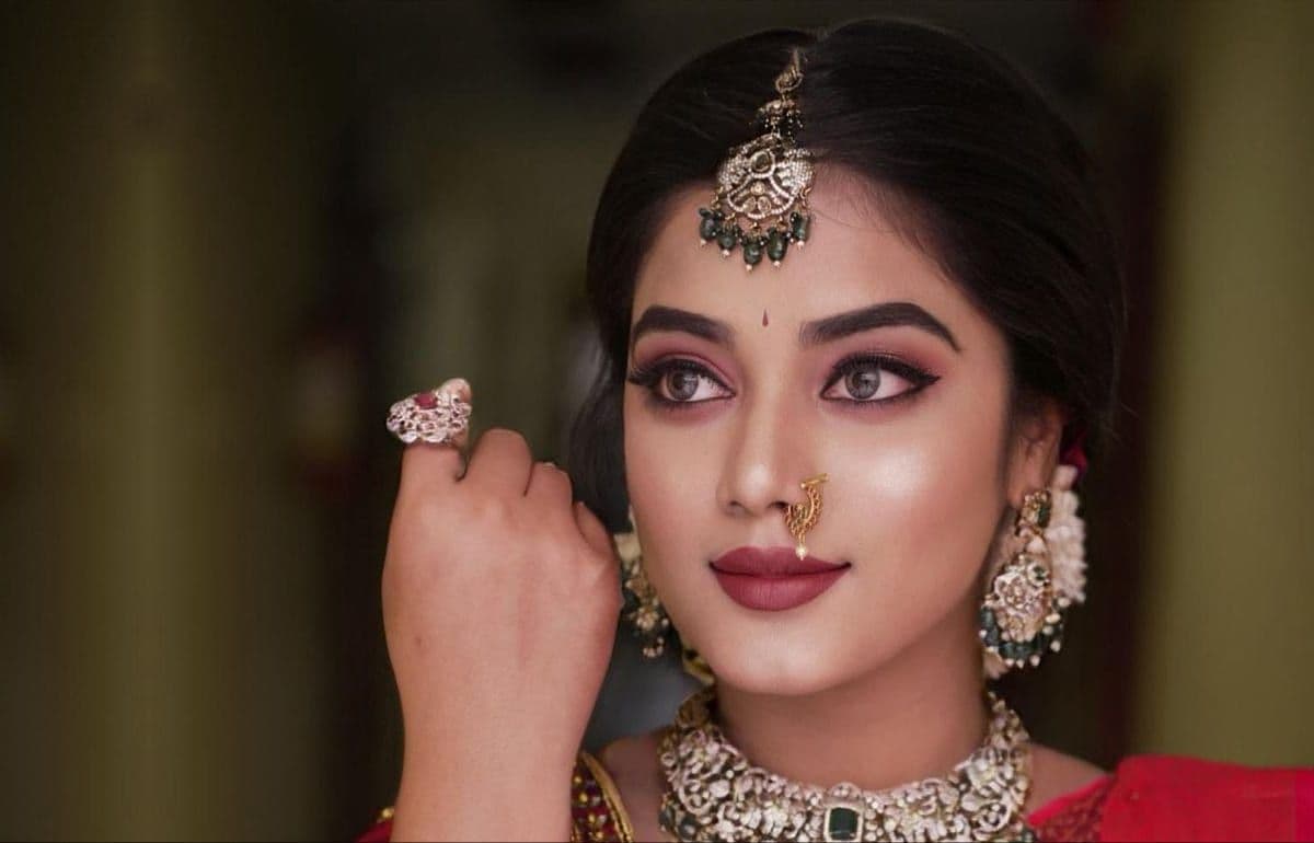 HD Engagement Makeup