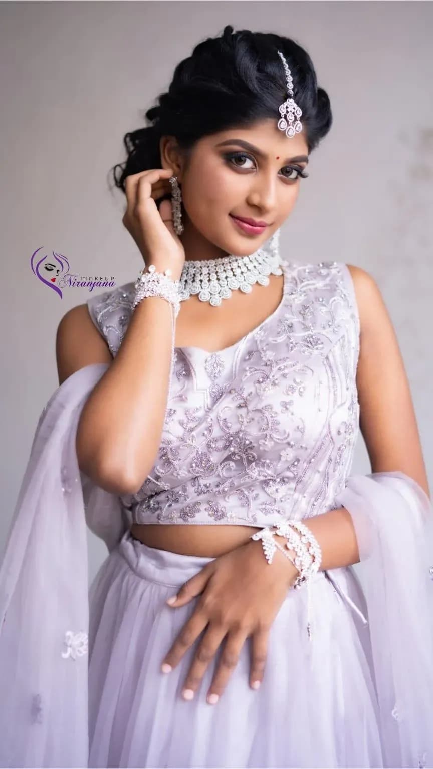 Reception makeup look 8 by Makeup Niranjana, Chennai