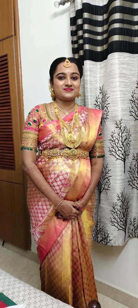 Baby shower makeup look 7 by Makeup Niranjana, Chennai