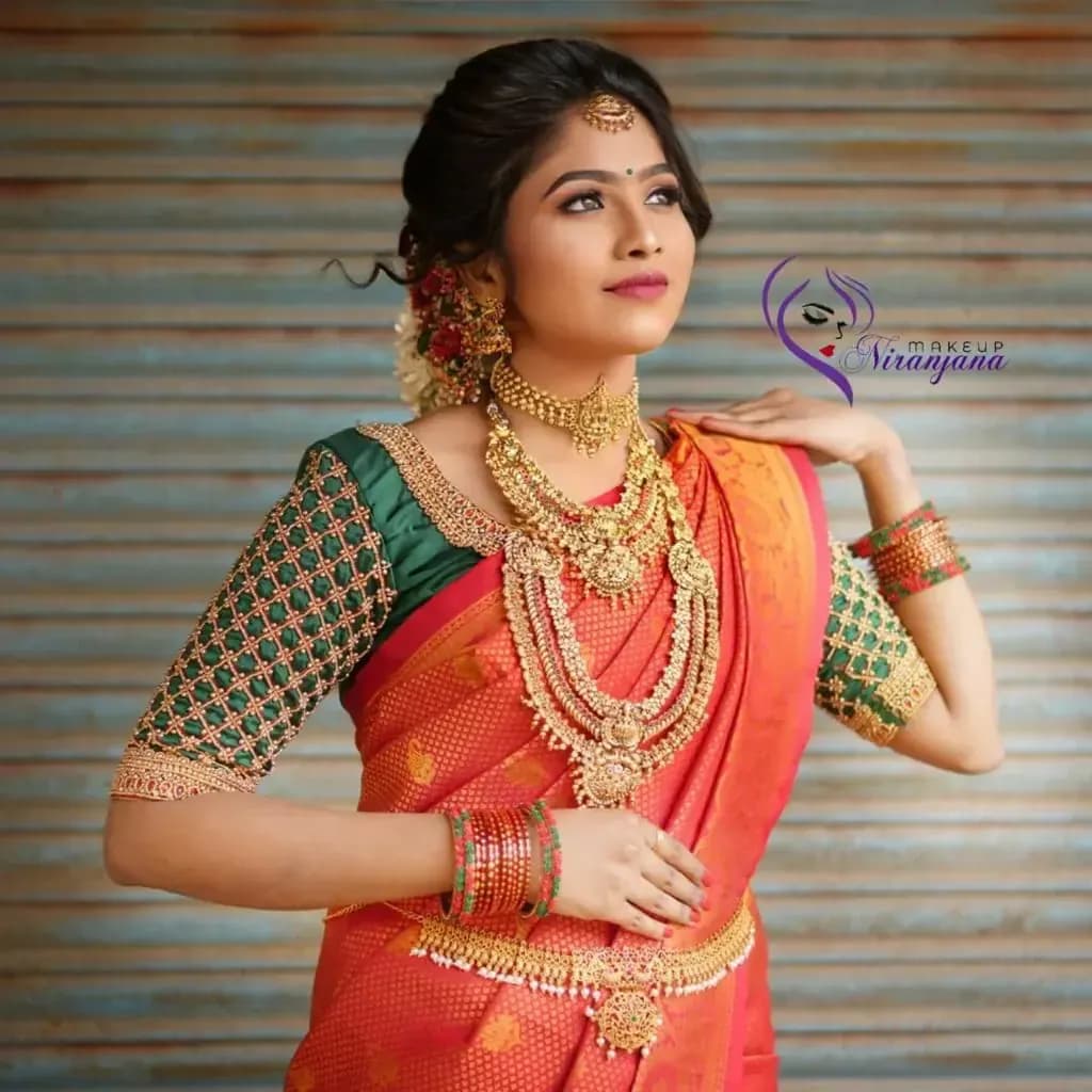 Couple and group bridal makeup at a Chennai wedding by Niranjana