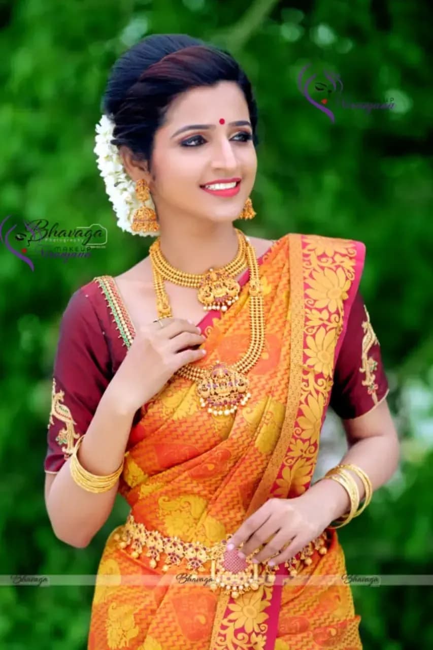 Behind the scenes — bridal makeup application by Niranjana, Chennai