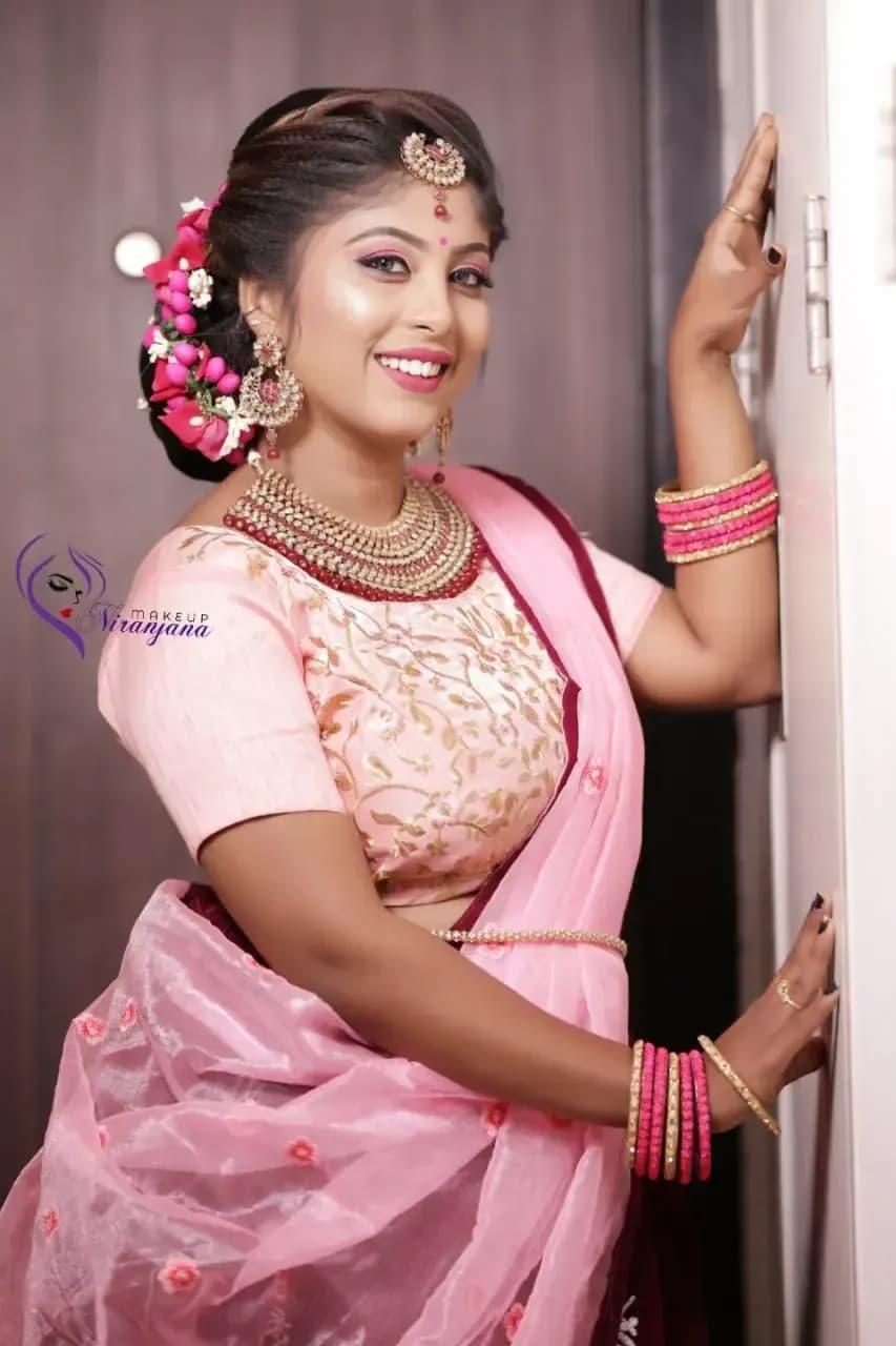 Behind the scenes — bridal makeup application by Niranjana, Chennai